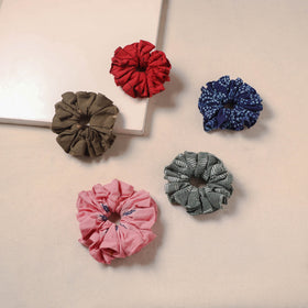 Handmade rubber band/scrunchies (set of 5) 107 - handcrafted