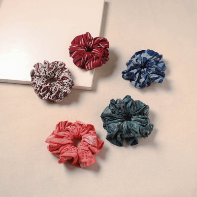 Handmade rubber band/scrunchies (set of 5) 108 - handcrafted