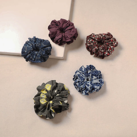 Handmade rubber band/scrunchies (set of 5) 109 - handcrafted