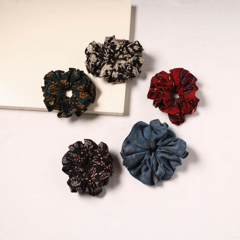 Handmade rubber band/scrunchies (set of 5) 11 - handcrafted