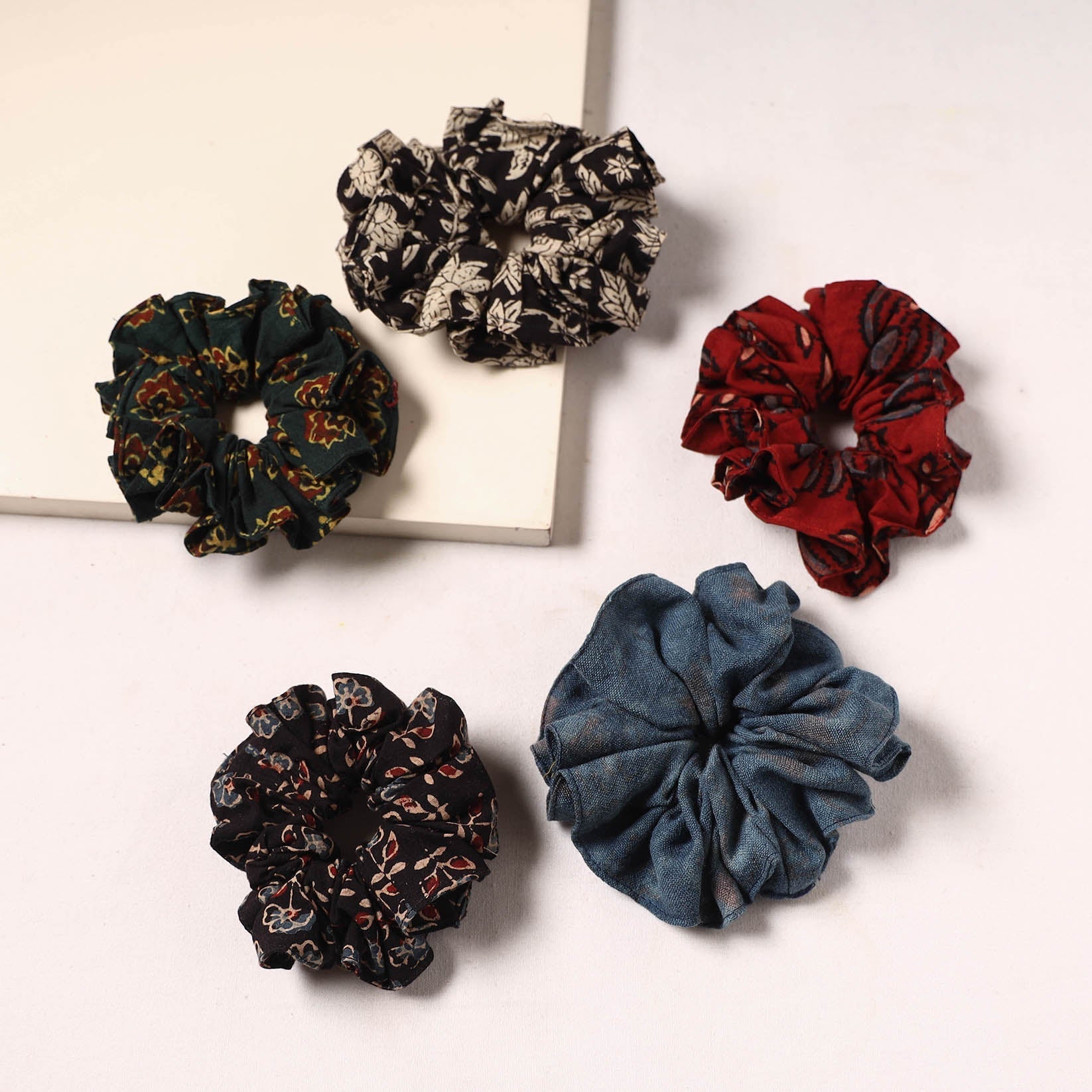 Handmade rubber band/scrunchies (set of 5) 11 - handcrafted