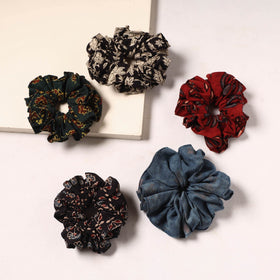 Handmade rubber band/scrunchies (set of 5) 11 - handcrafted