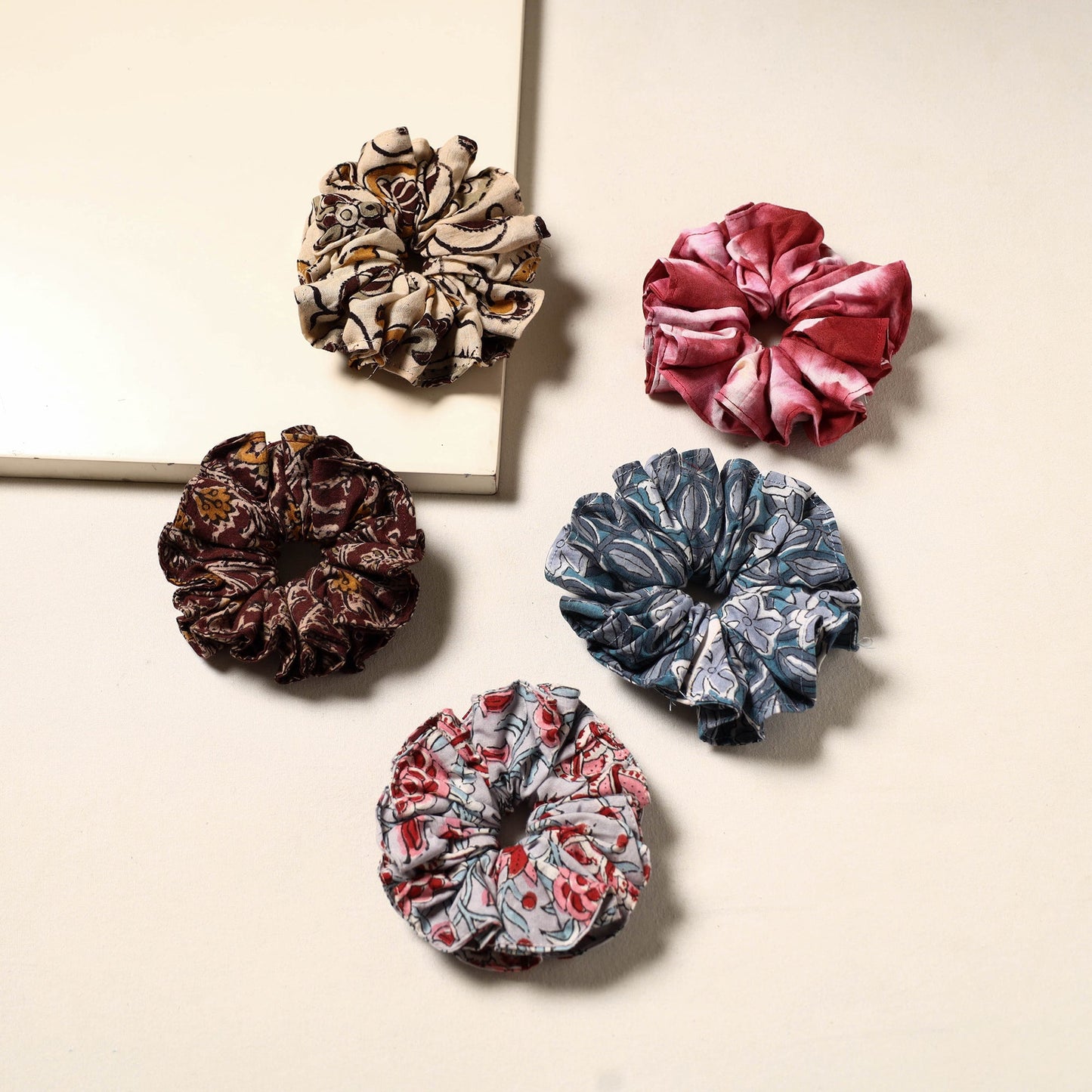 Multicolor - handmade rubber band/scrunchies (set of 5) 12