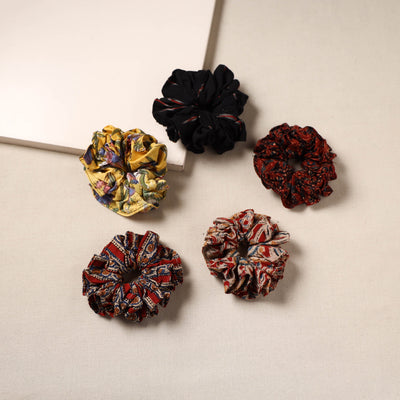 Multicolor - handmade rubber band/scrunchies (set of 5) 16