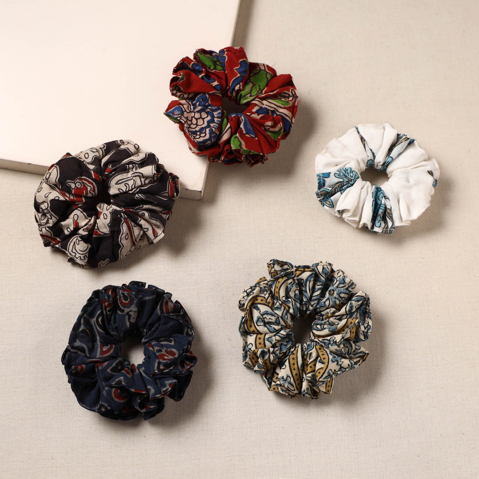 Multicolor - handmade rubber band/scrunchies (set of 5) 19