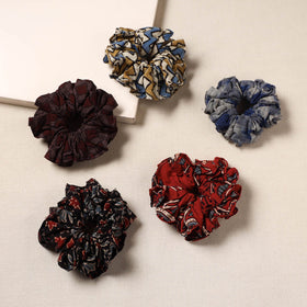 Multicolor - handmade rubber band/scrunchies (set of 5) 21