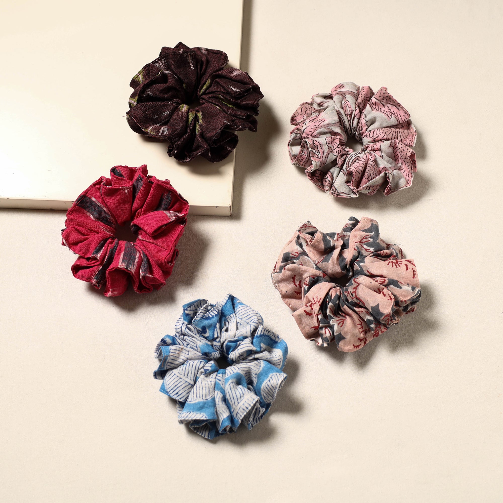 Multicolor - handmade rubber band/scrunchies (set of 5) 21