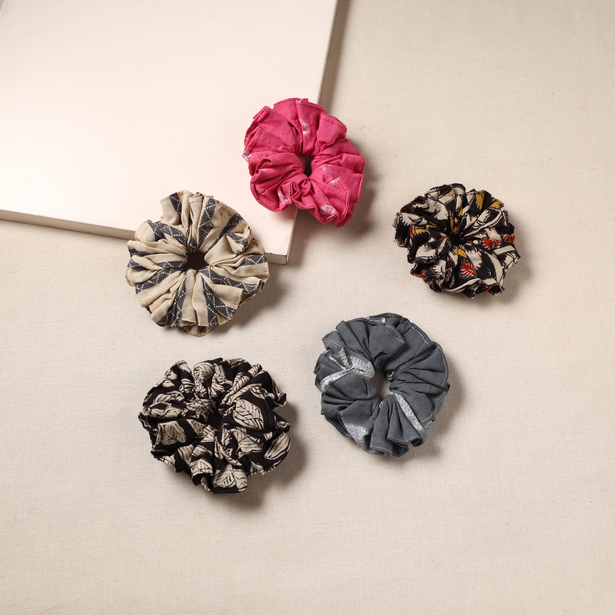 Multicolor - handmade rubber band/scrunchies (set of 5) 22