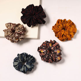 Handmade rubber band/scrunchies (set of 5) 23 - handcrafted