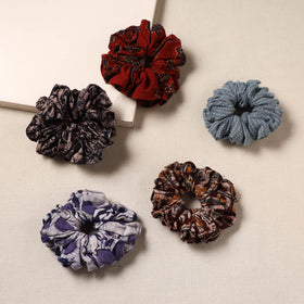 Multicolor - handmade rubber band/scrunchies (set of 5) 23