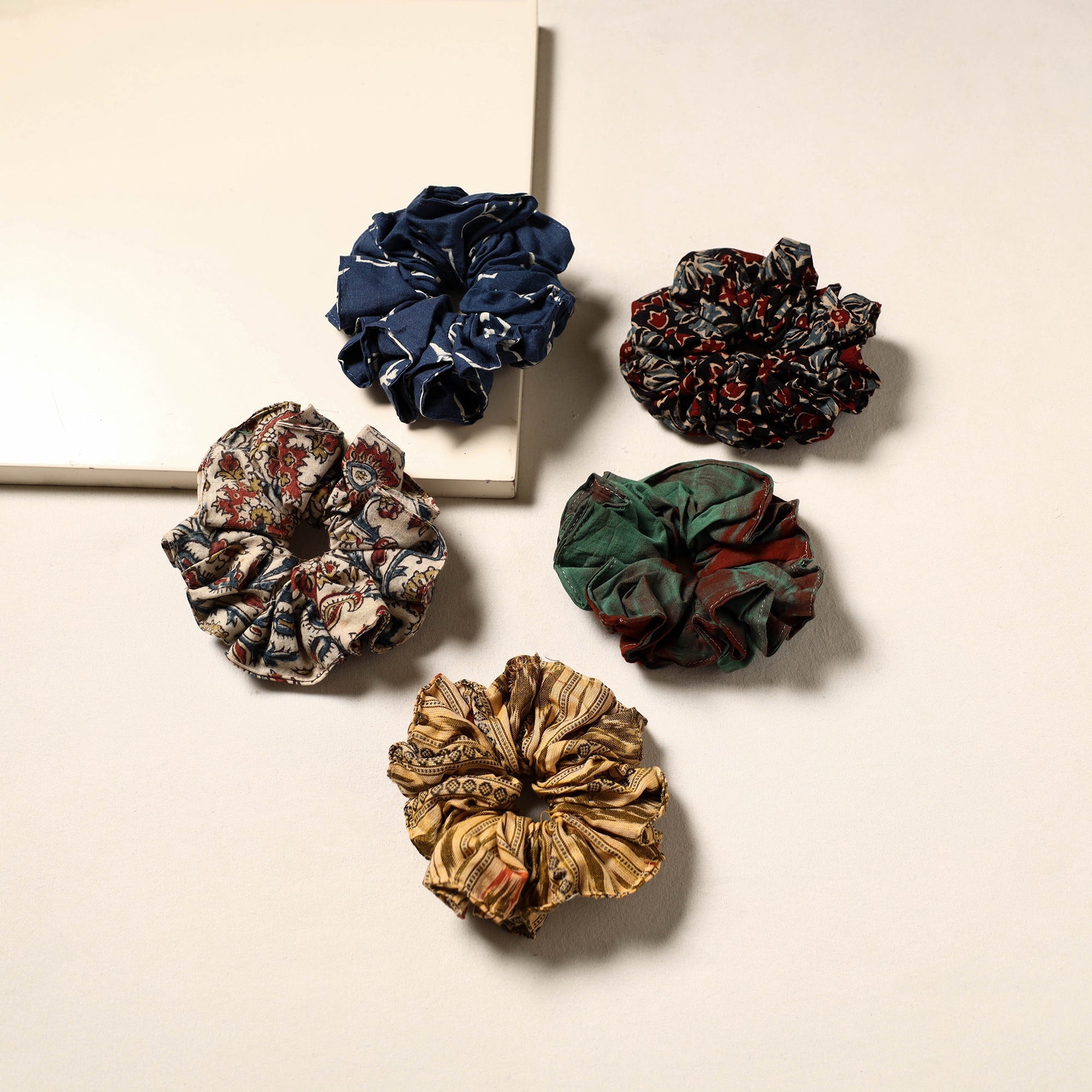 Multicolor - handmade rubber band/scrunchies (set of 5) 23