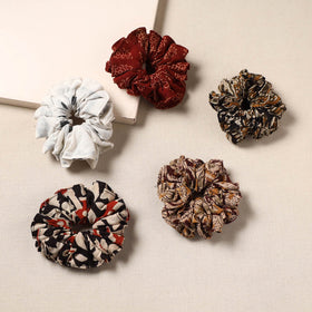 Multicolor - handmade rubber band/scrunchies (set of 5) 29