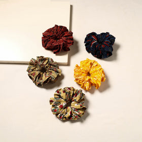 Multicolor - handmade rubber band/scrunchies (set of 5) 30