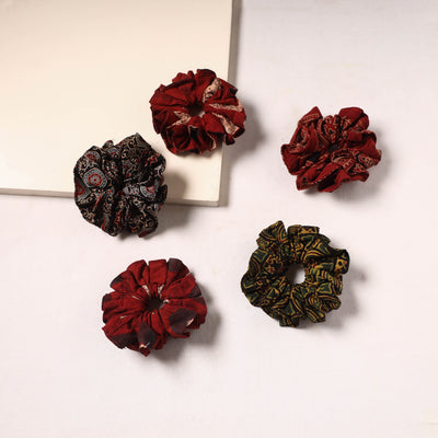 Handmade rubber band/scrunchies (set of 5) 30 - handcrafted