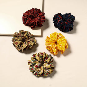 Multicolor - handmade rubber band/scrunchies (set of 5) 30