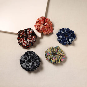Handmade rubber band/scrunchies (set of 5) 32 - handcrafted