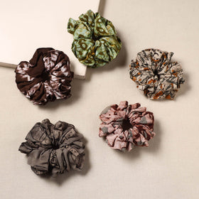 Multicolor - handmade rubber band/scrunchies (set of 5) 34