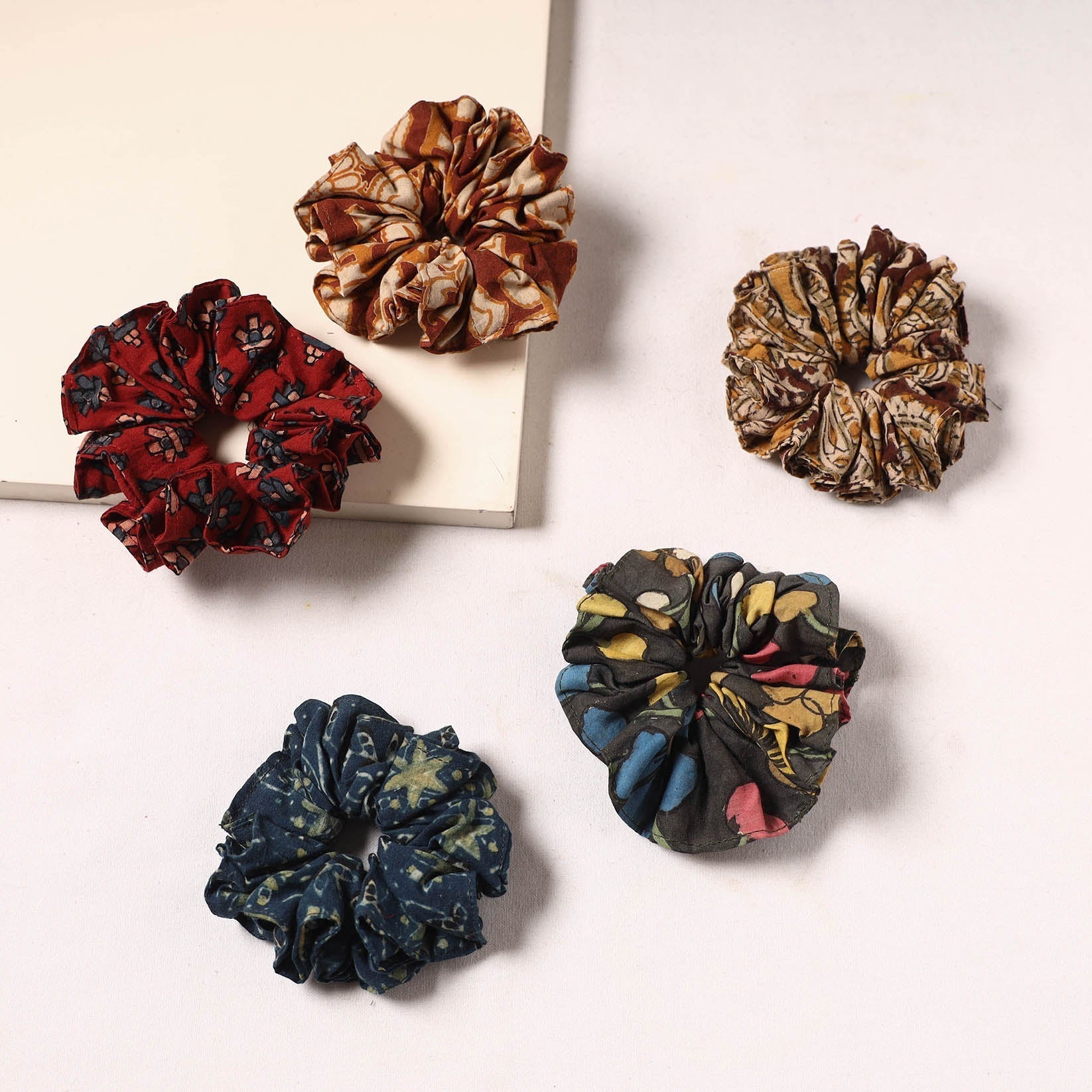 Handmade rubber band/scrunchies (set of 5) 34 - handcrafted