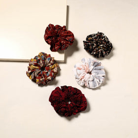Multicolor - handmade rubber band/scrunchies (set of 5) 35