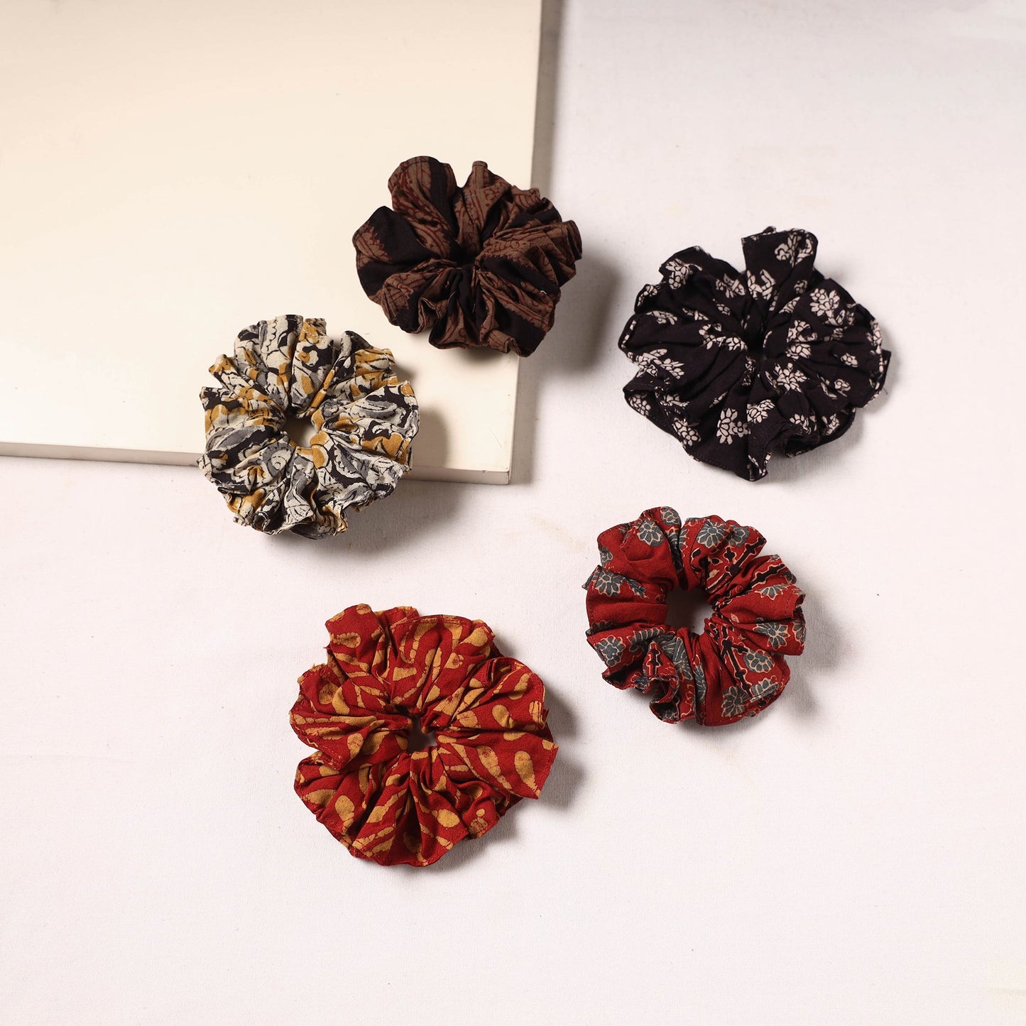Handmade rubber band/scrunchies (set of 5) 37 - handcrafted