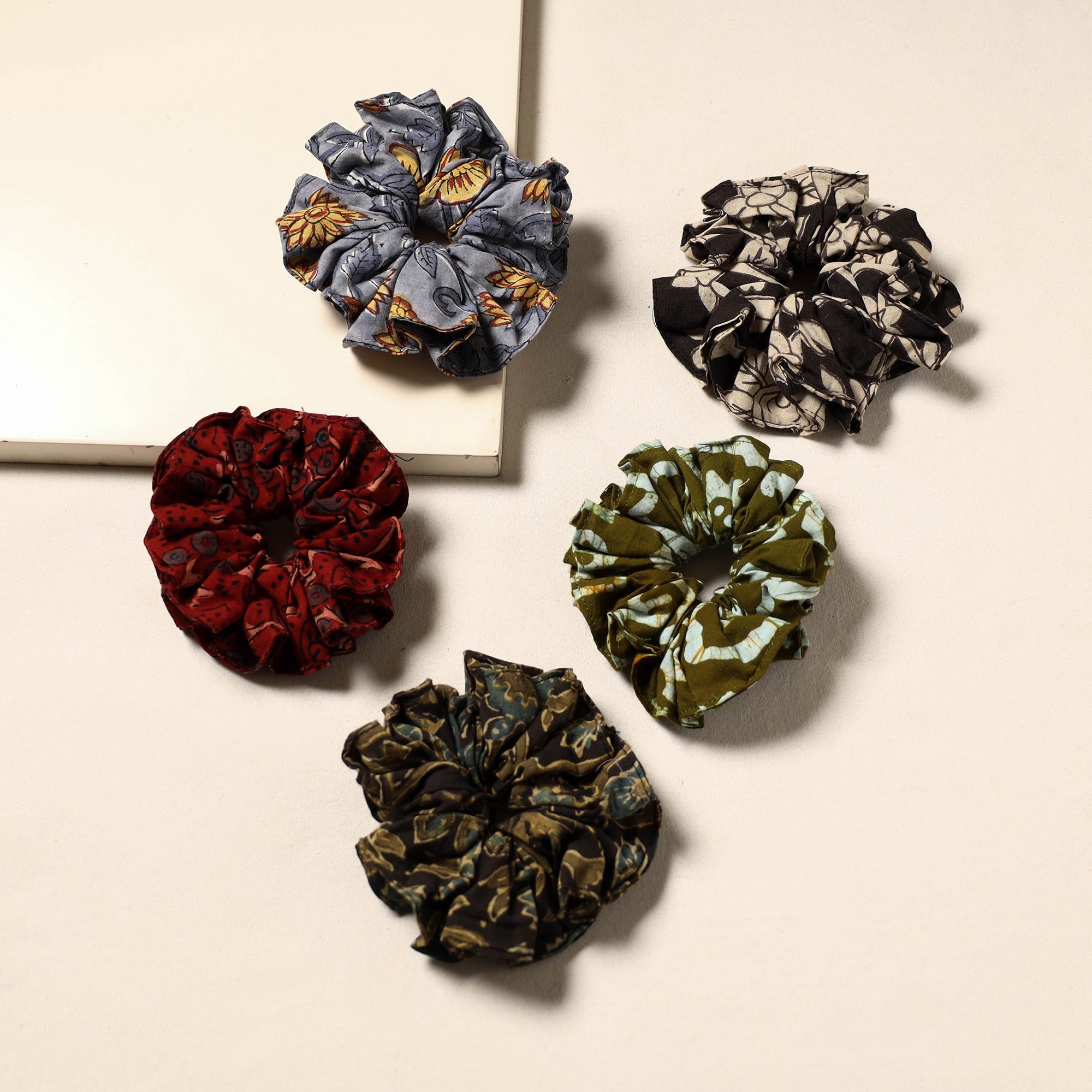 Multicolor - handmade rubber band/scrunchies (set of 5) 39