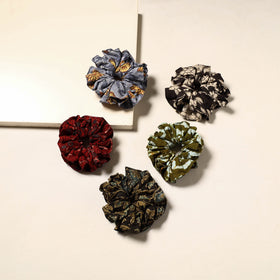 Multicolor - handmade rubber band/scrunchies (set of 5) 39