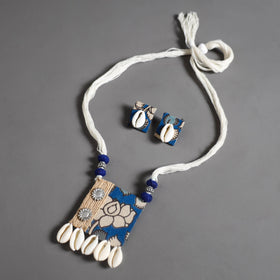 Handmade Shell Jute Fabart Necklace Set 29