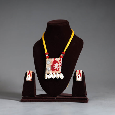 Handmade Shell Jute Fabart Necklace Set 31