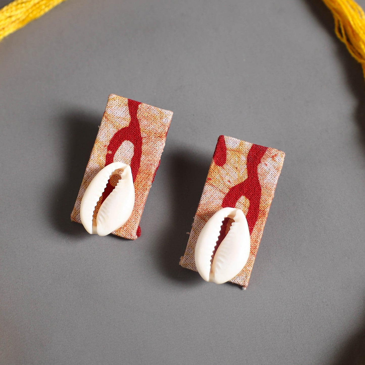 Handmade Shell Jute Fabart Necklace Set 31