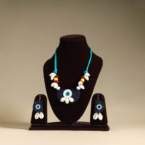 Handmade Shell Work Fabart Necklace Set 01