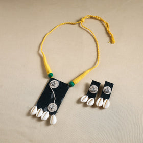 Buy Handmade Shell Work Fabart Necklace Set