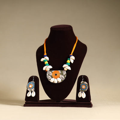 Handmade Shell Work Fabart Necklace Set 06