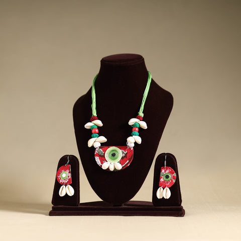 Handmade Shell Work Fabart Necklace Set 08