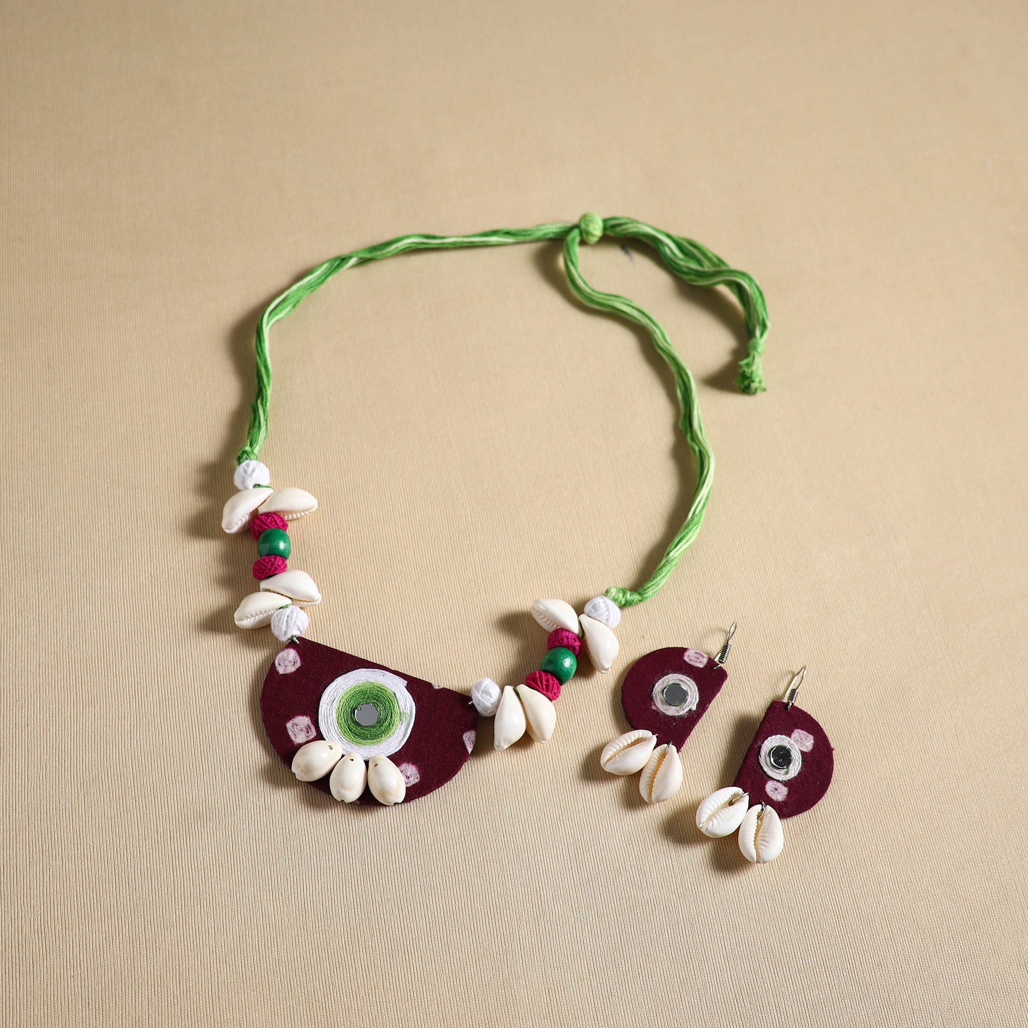 Handmade Shell Work Fabart Necklace Set 11