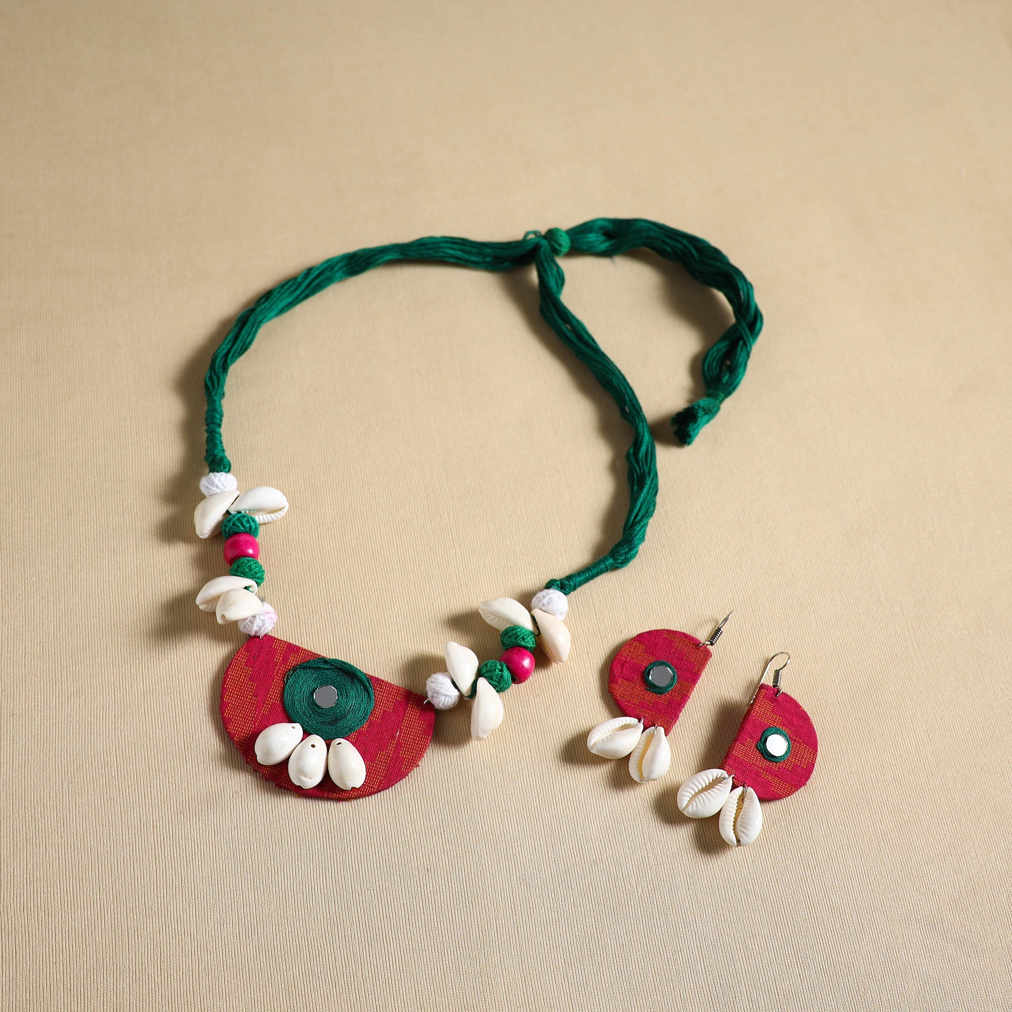 Handmade Shell Work Fabart Necklace Set 12