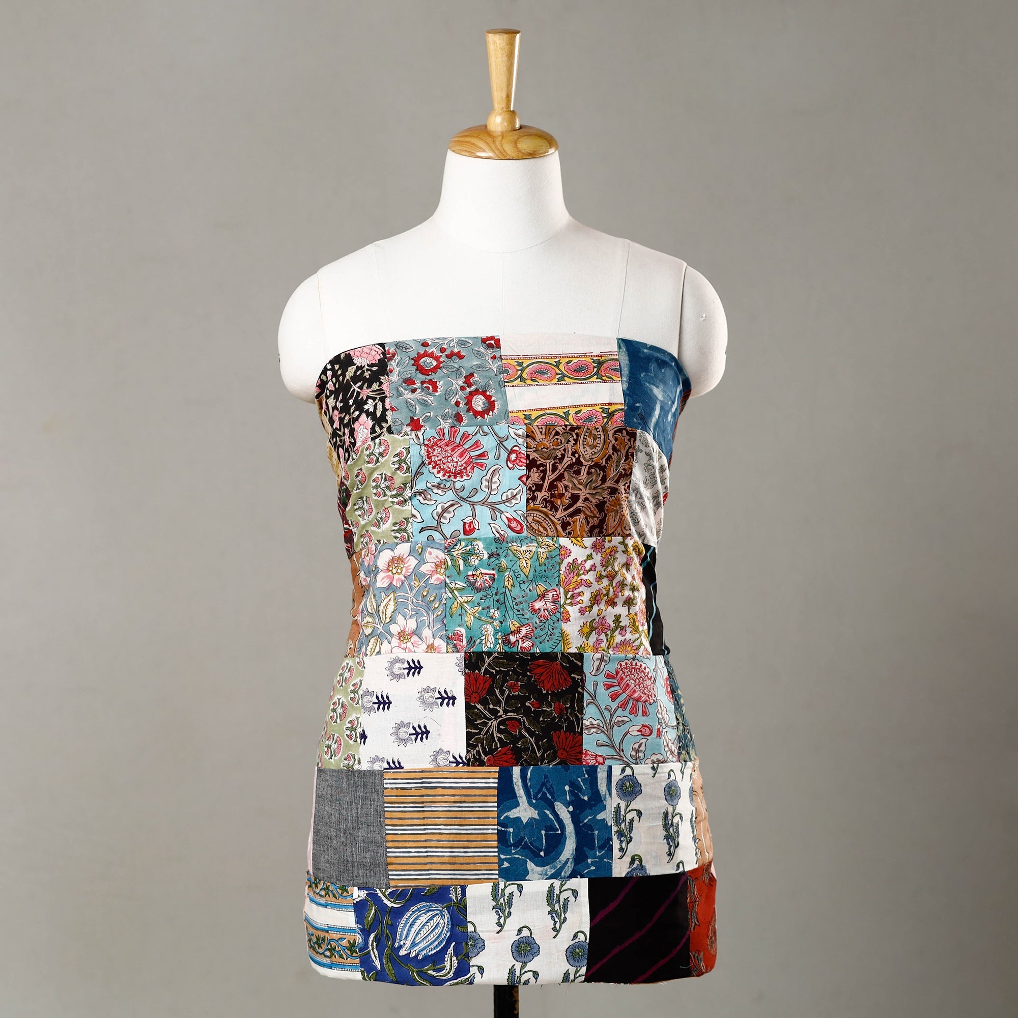 Buy Handmade Tukdi Kaam Patchwork Cotton kurta Material - (3 meter) 01 Online at iTokri.com