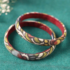 Buy Handpainted Kalamkari Natural Dyed Bangle Online at iTokri.com