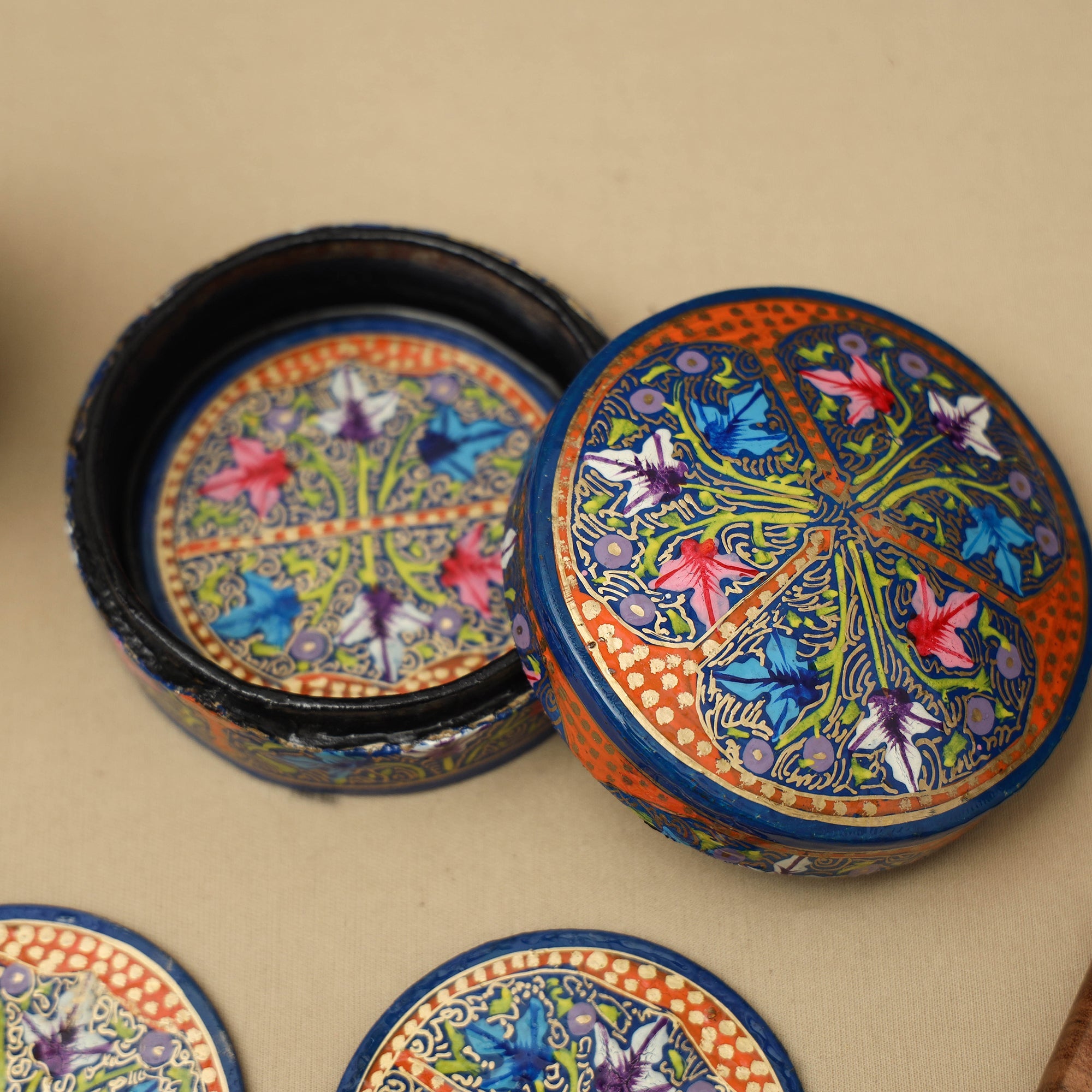 Multicolor - handpainted paper mache coaster with box (set