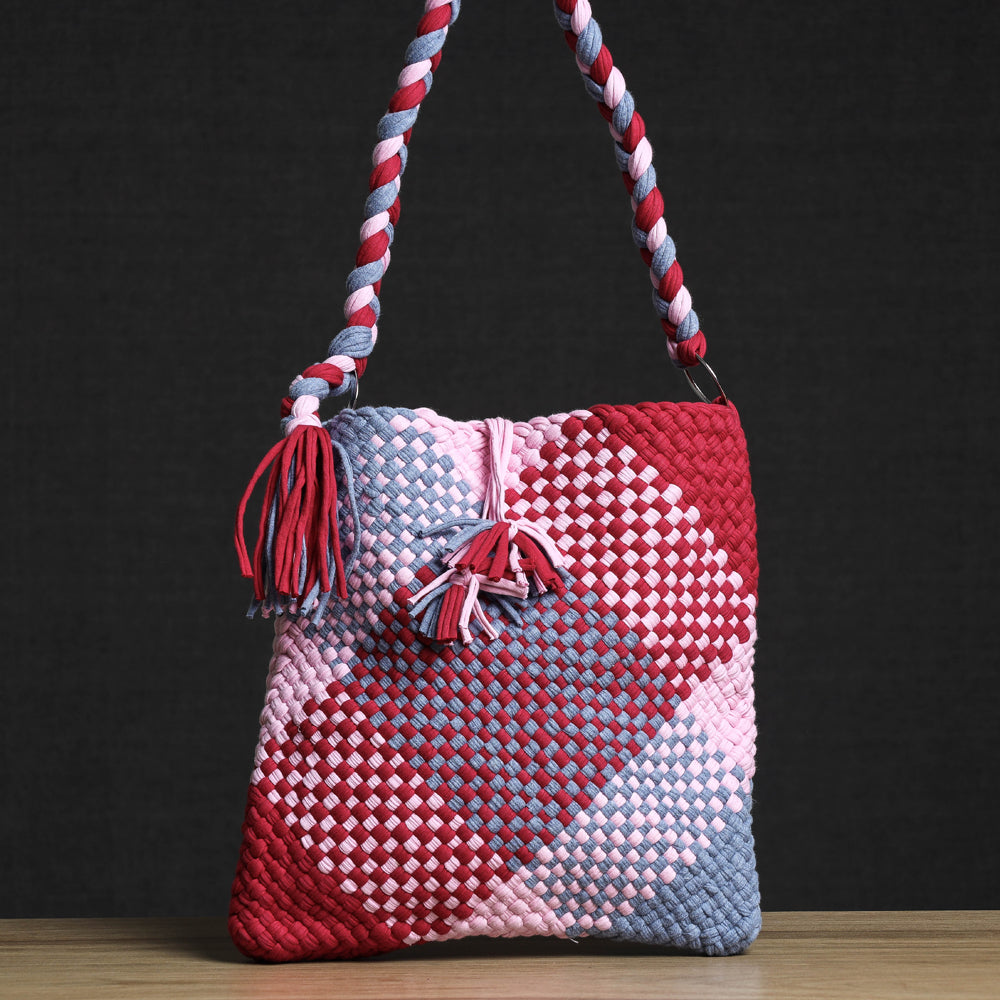 Buy Handwoven Upcycled Cotton Shoulder Bag Online at iTokri.com