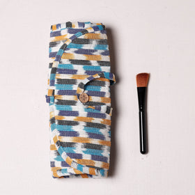  Ikat Fabric Multipurpose Segmented Make-up Brush Wrap Pouch/Case 