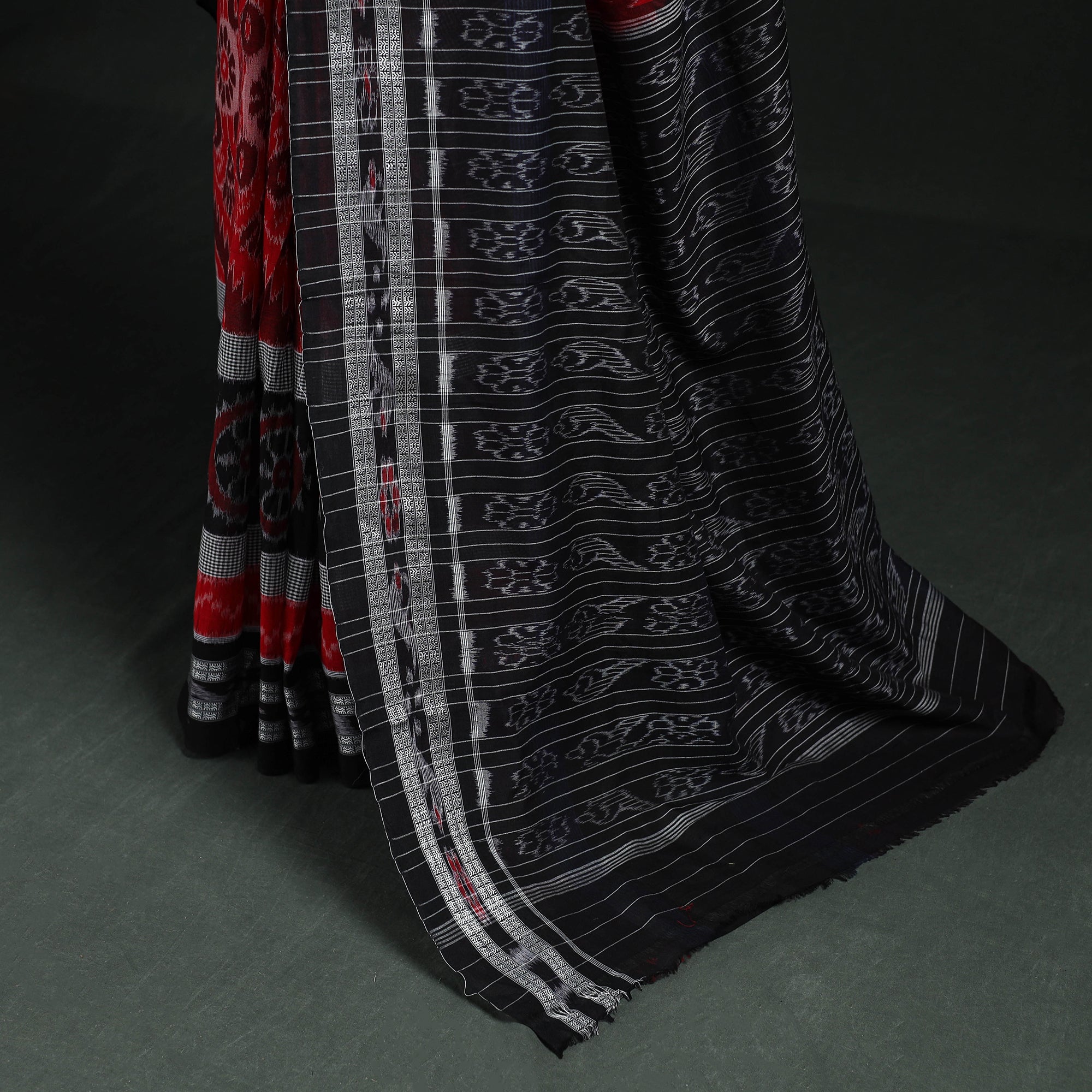 Ikat handloom cotton sambalpuri saree 02 - handcrafted