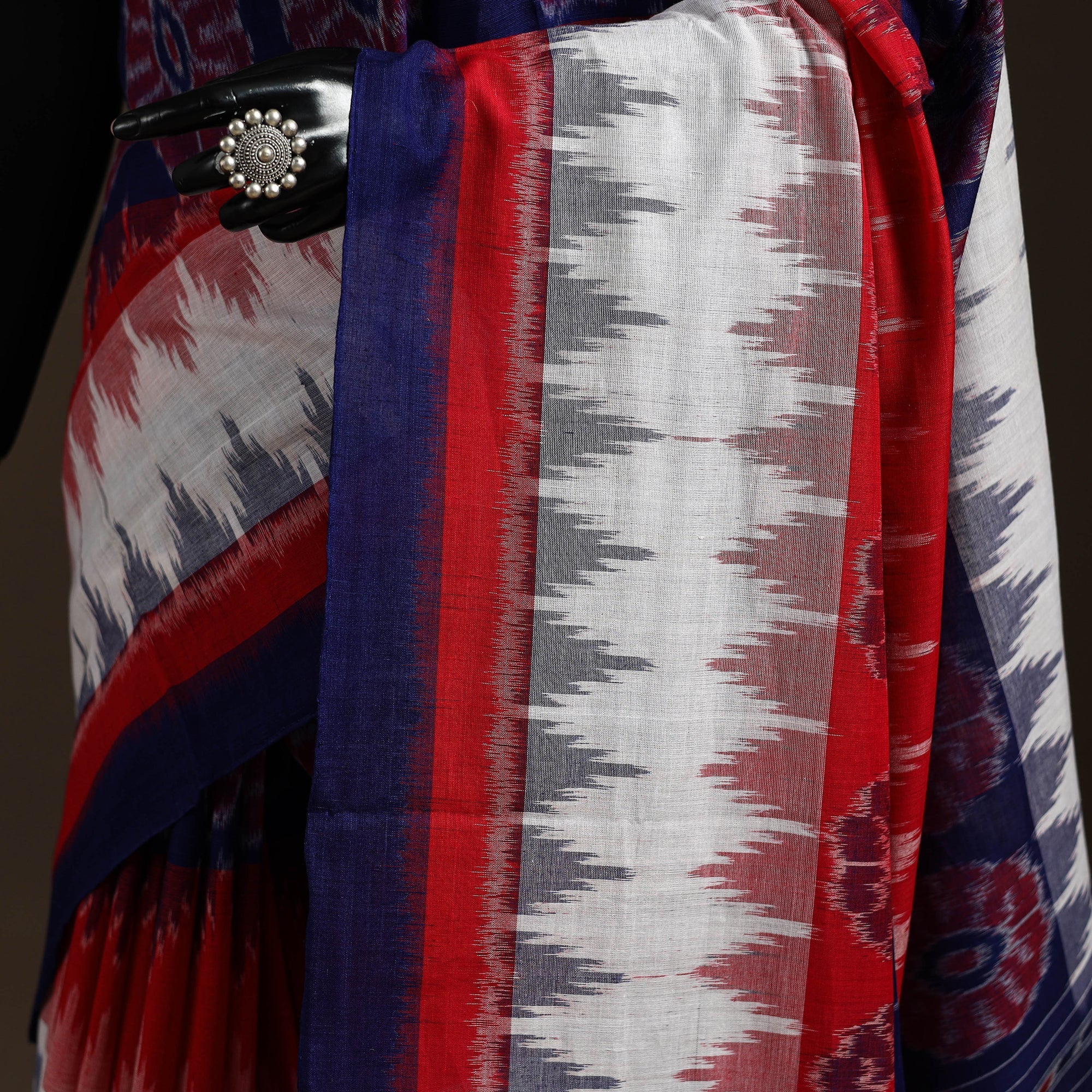 Ikat handloom cotton sambalpuri saree 28 - handcrafted