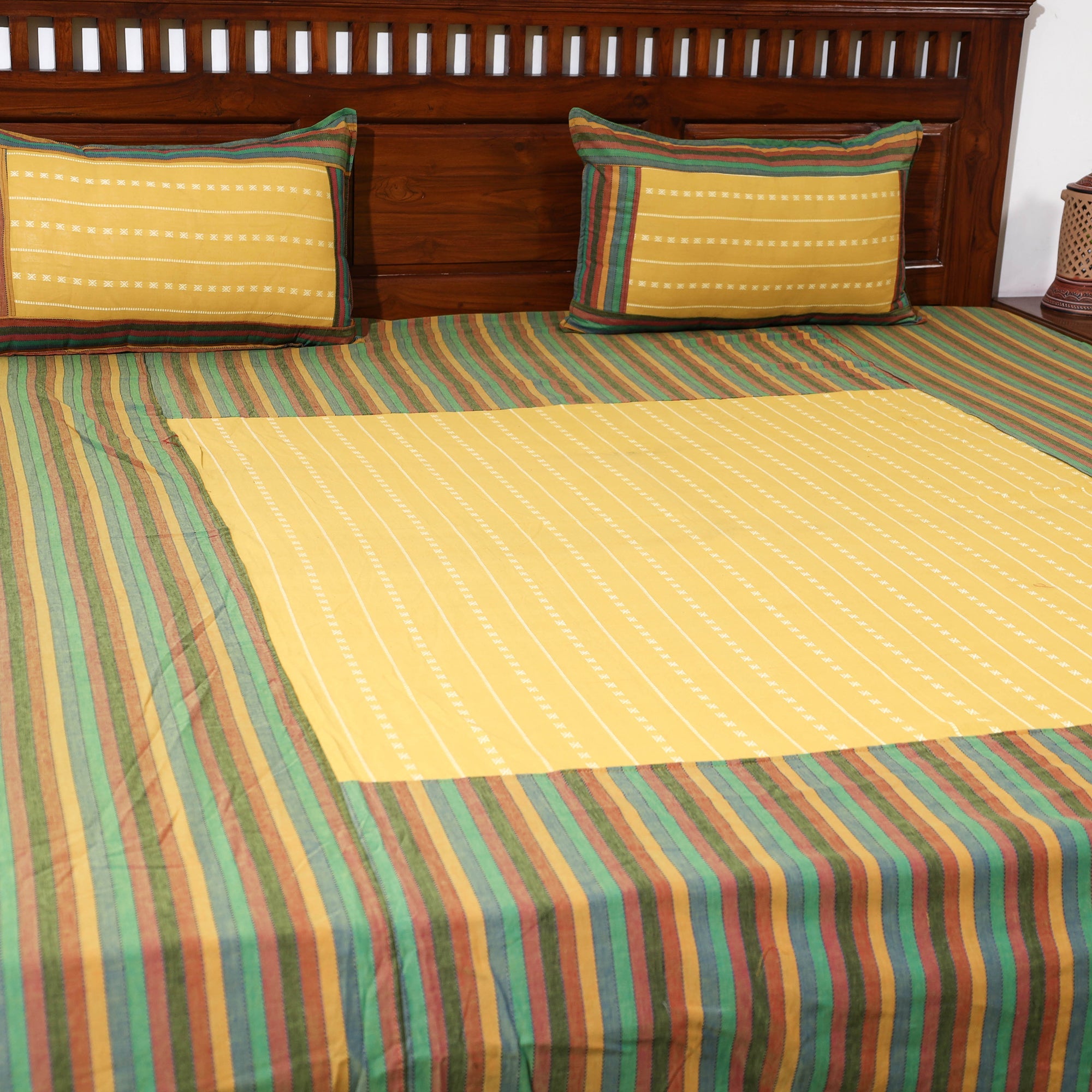 Buy Jacquard Patchwork Cotton Double Bed Cover with Pillow Covers Online at iTokri.com