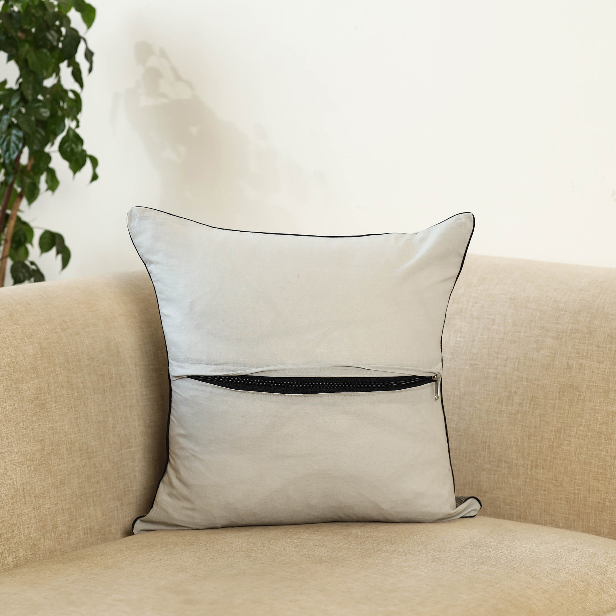 Multicolor Jhiri Handloom Cotton Cushion Cover