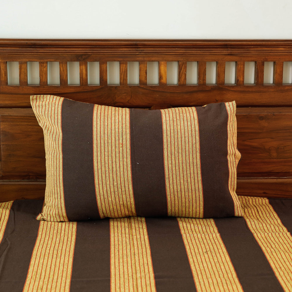 Buy Jhiri Pure Handloom Cotton Single Bedcover Online at iTokri.com