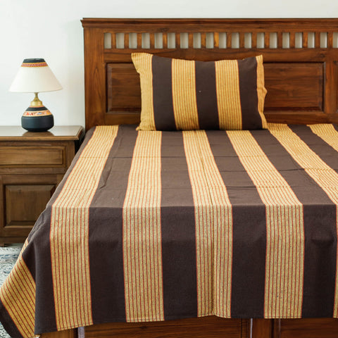 Buy Jhiri Pure Handloom Cotton Single Bedcover Online at iTokri.com