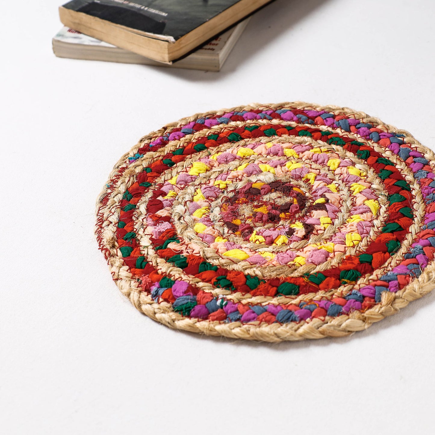 Multicolor Jute Cotton Hand Braided Round Trivet (9 x 9 in)