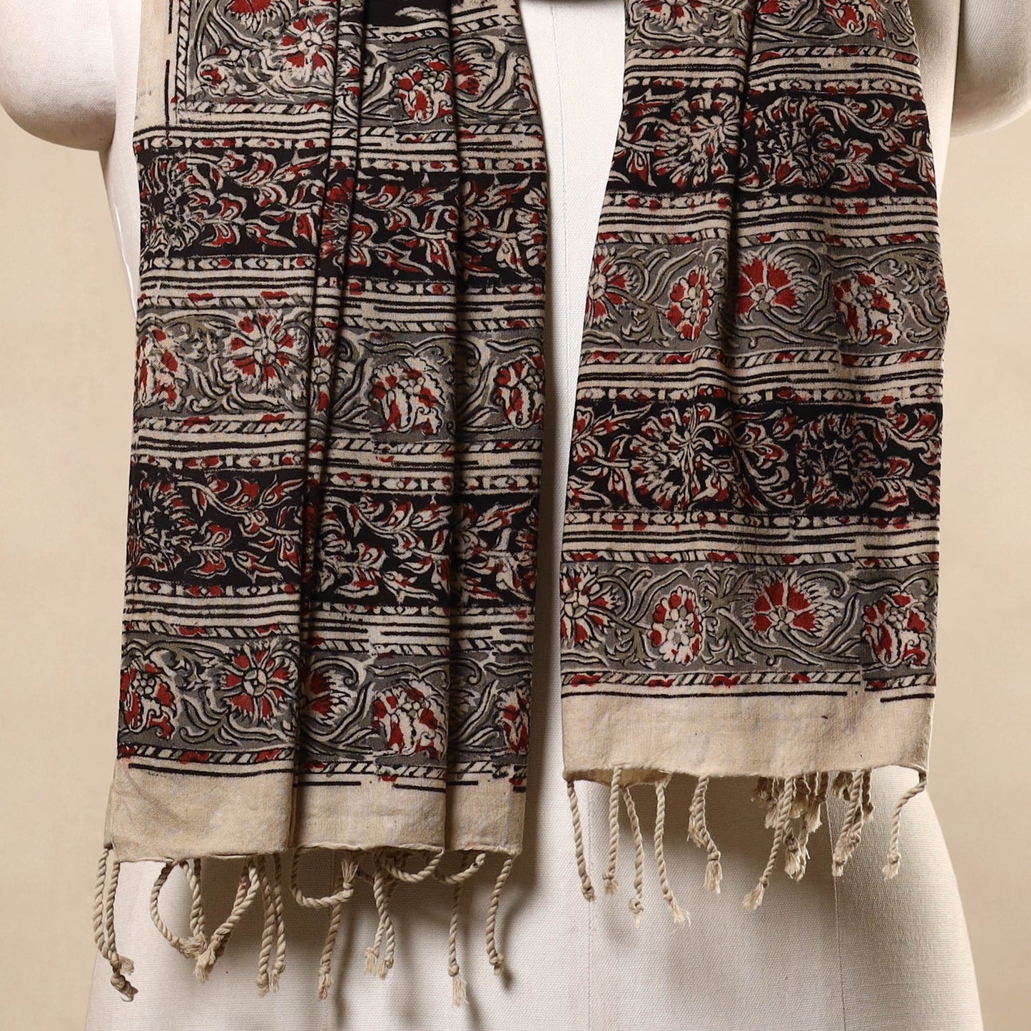 Buy Multicolor Kalamkari Print Handloom Cotton Mangalagiri Stole