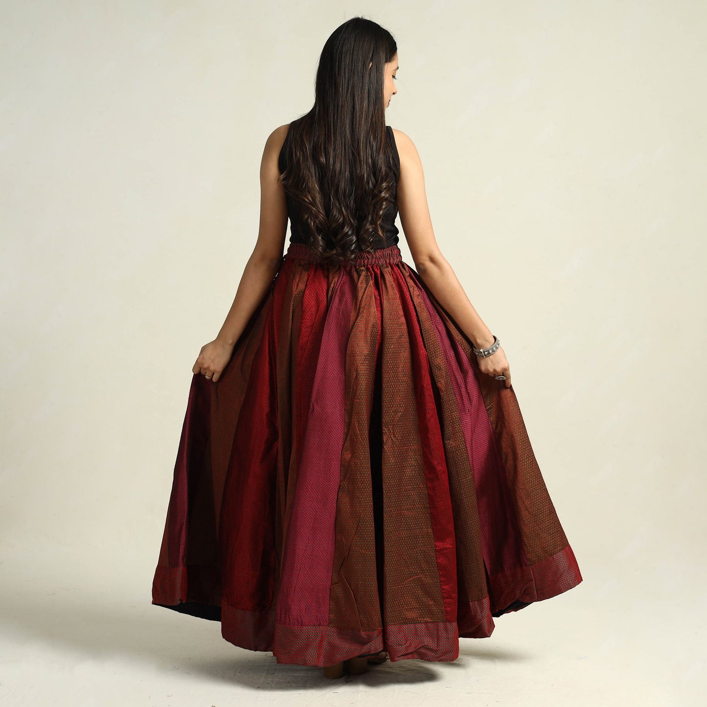  Khun Patchwork 24 Kali Cotton Long Skirt 07 