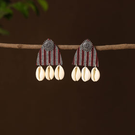  Kiara Fabart Shell Work Earrings 